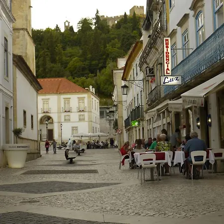 Gæstehus Residencial Luz Tomar