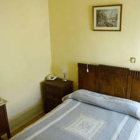 Guest house Residencial Luz