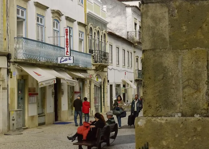 Casa de hóspedes Residencial Luz Tomar