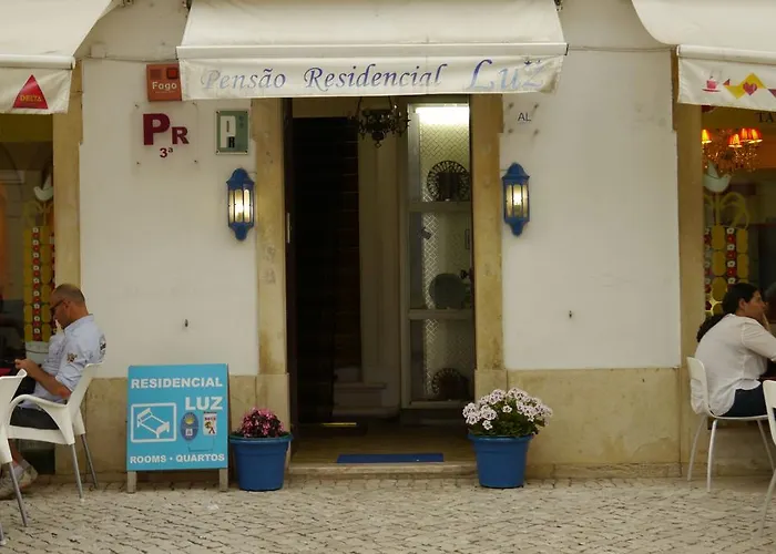 Casa de hóspedes Residencial Luz Tomar