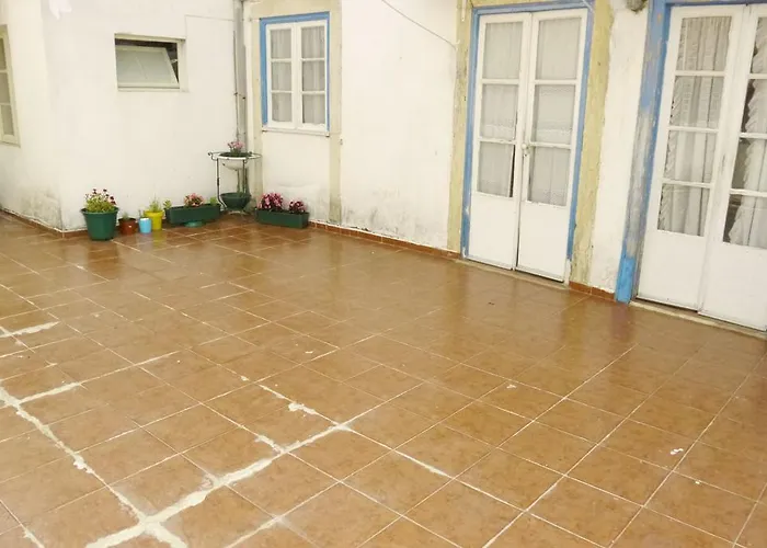 Casa de hóspedes Residencial Luz Tomar